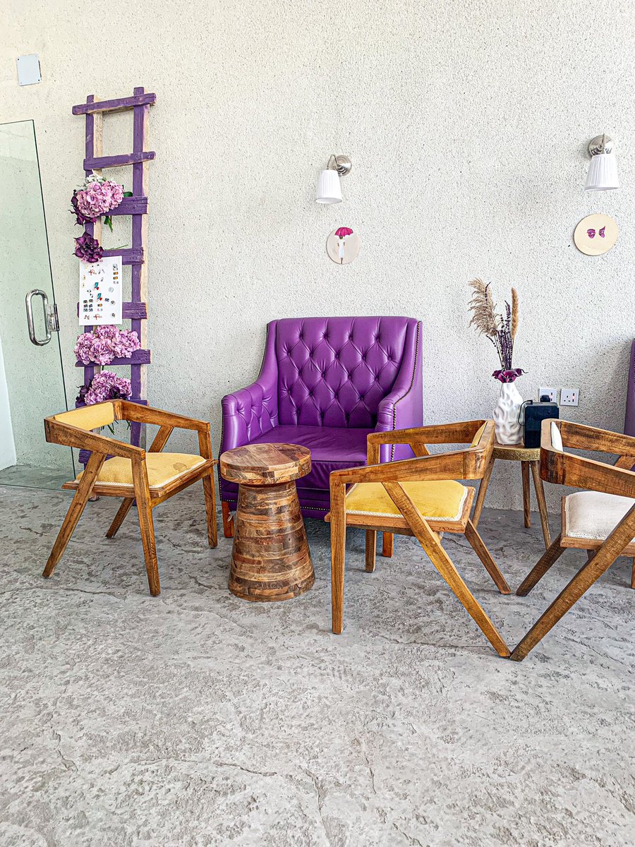 nq_riyadh's tweet photo. @salira_cafe ، قرطبة📍

من المقاهي الأنيقة اللي تقدم قهوه حلوه وعندهم مشروب الآيس سقنتشر رهييب جداً!💜

الموقع📍
https://t.co/nF3B6ygXOS https://t.co/J9etwFDe1G