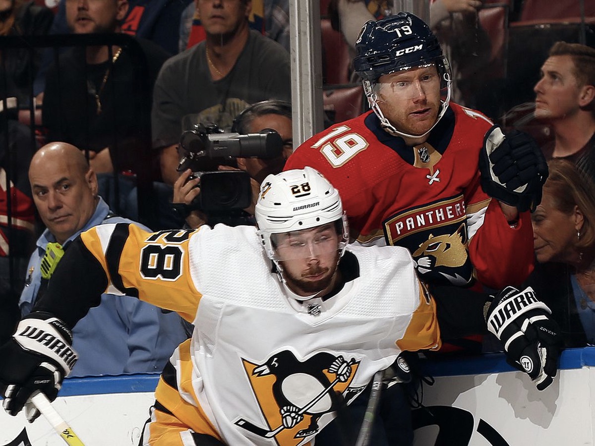 The Florida Panthers and Pittsburgh Penguins are experiencing different challenges as they meet each other for the first week of the season. https://t.co/BRo63ffmHe https://t.co/pAsouorNyn