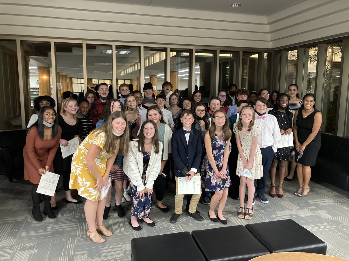 Sorry for the late post but I wanted to congratulate our newest members of NJHS,  I also wanted to thanks our current members for a fantastic Induction ceremony 💜⚪️