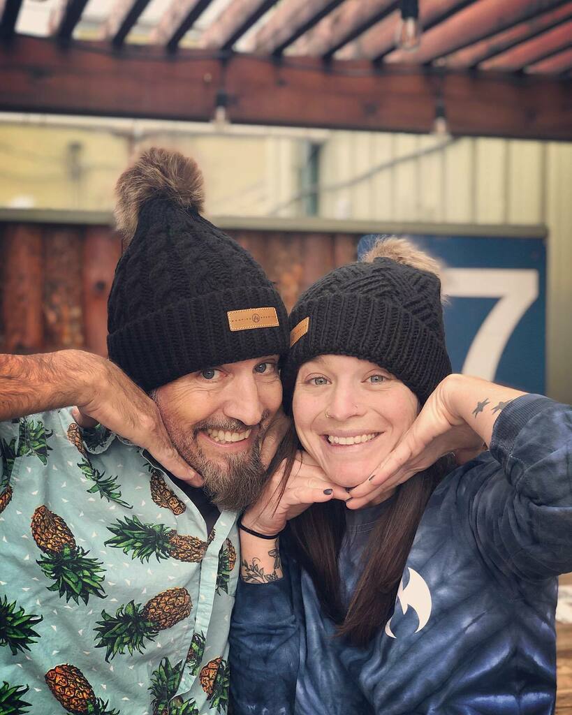 Black beanies are back! Come get cozy! Now available at the taproom ❄️.
•
•
•
#bonfirebrewing #gatherround #newmerchalert #winterhat #cozyclothes instagr.am/p/CWMRYWPlZKq/