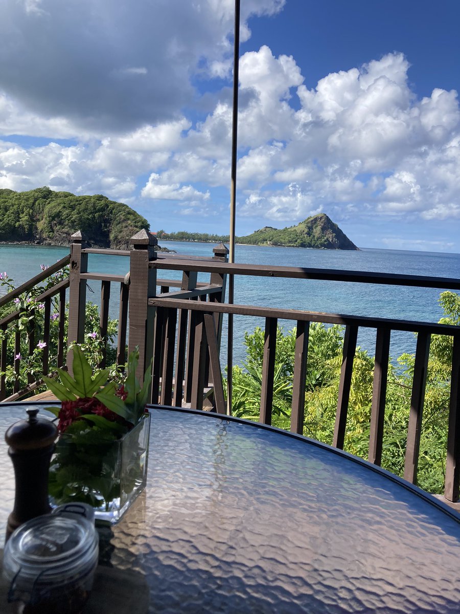 AaronSewell15's tweet photo. Now that I'm back home. Here was my view for the past week. Enjoy. #CapMaison #StLucia https://t.co/vr8LRtnc0j