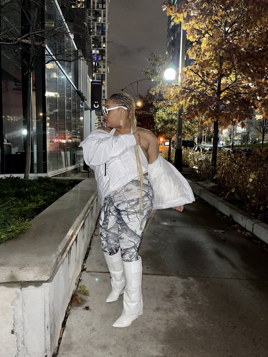 AtiaAddicted's tweet photo. I’ve always been me, I guess I know myself #6ixSide #TiVember 🇨🇦 https://t.co/LVoUOotlWz