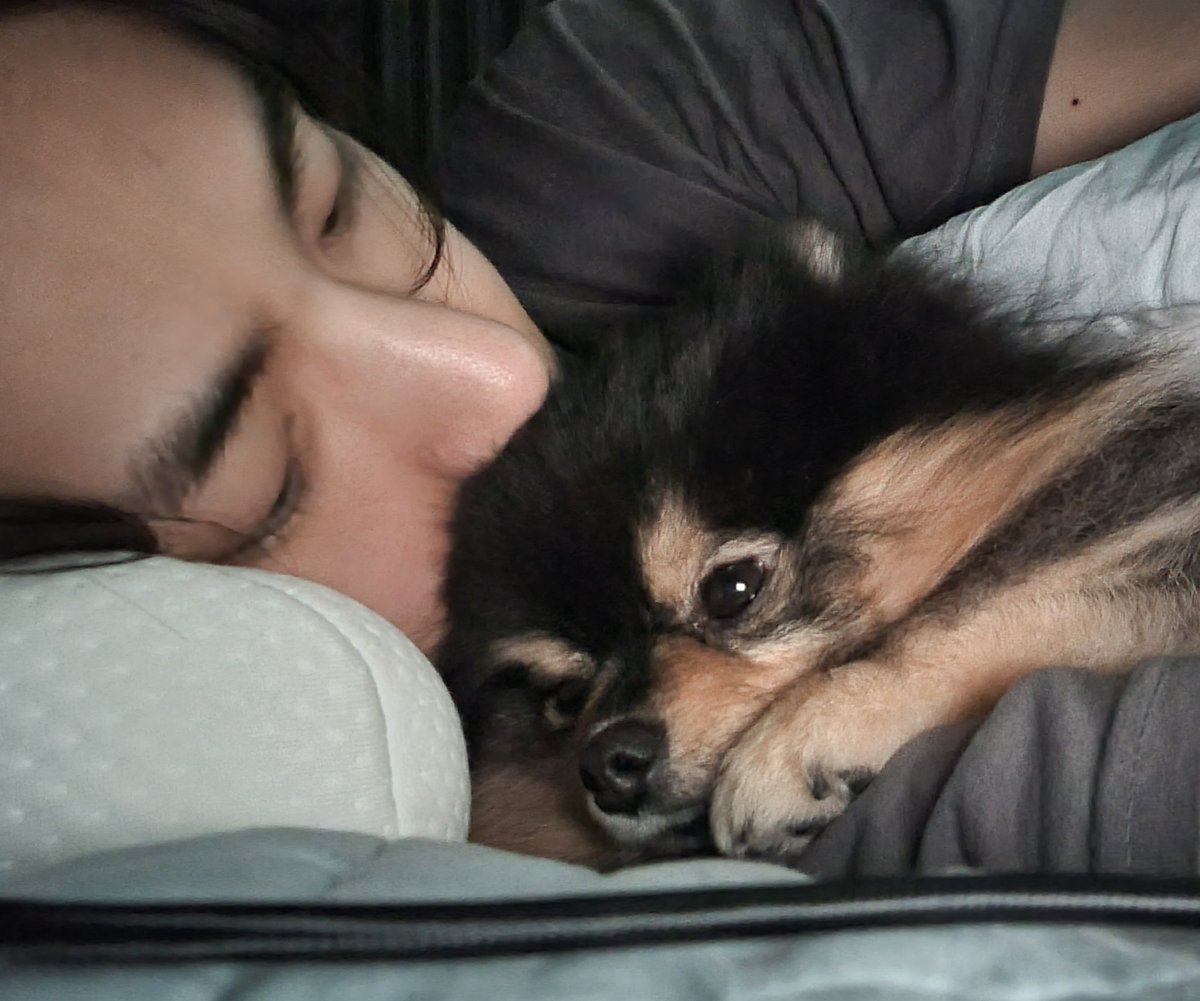 taewinterus's tweet photo. solo vengo a decir q tae acaba de salvar mi vida otra vez, estoy aquí por él ♡ https://t.co/8VM5eeYJHy