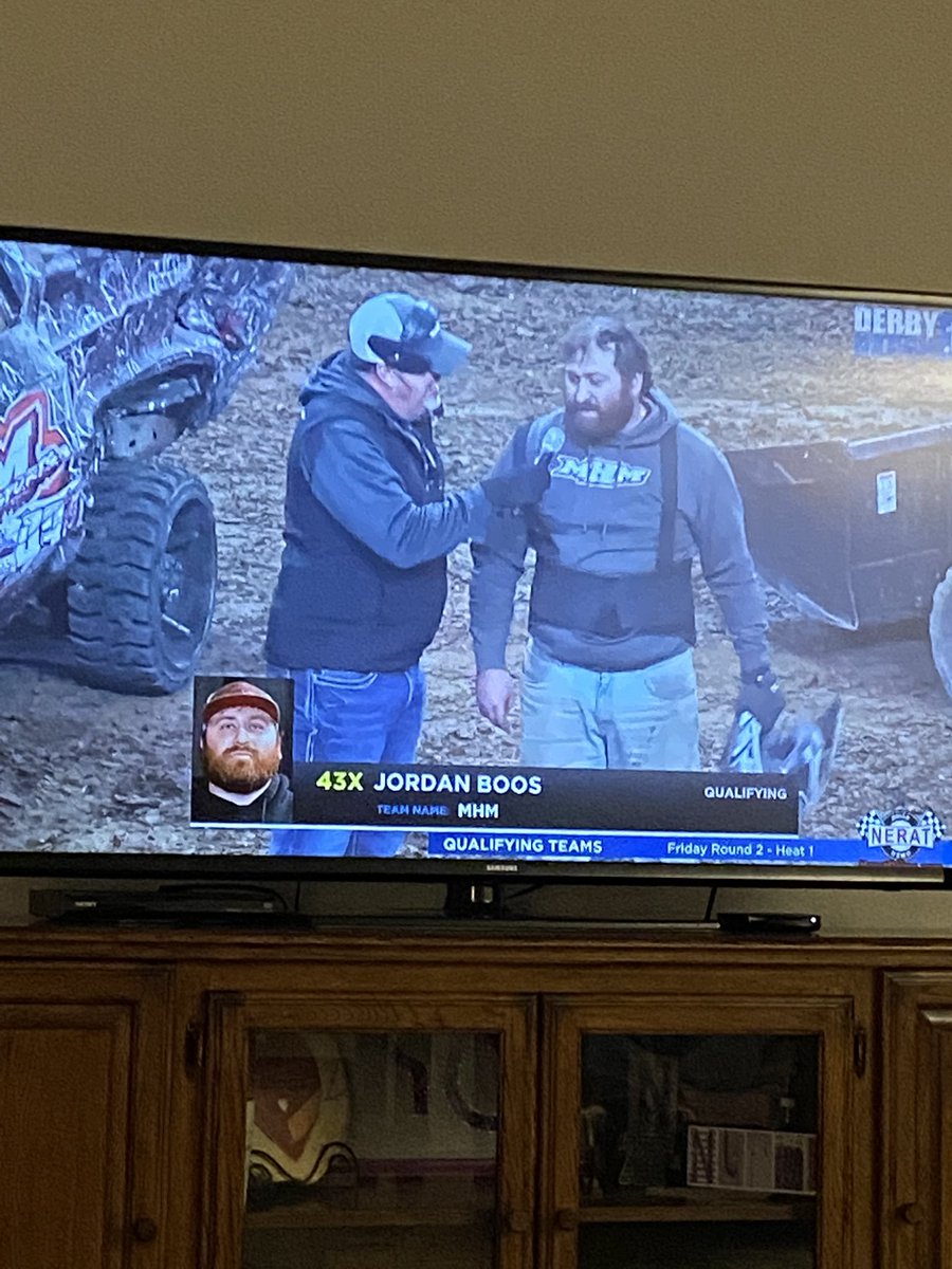 JaylynRose54's tweet photo. Team MHM, Team MHM! Take her all the way!! #blizzardbash @derbynationtv https://t.co/4AGAtoW0sf
