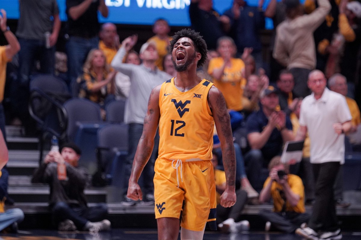 Country Roads is even sweeter after beating Pitt. 🙌