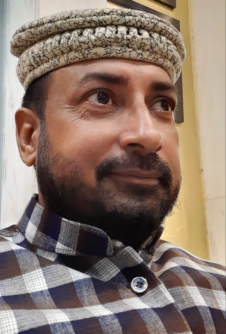 100%विश्वस्त सूत्रों... शिक्षामित्र,अनुदेशक,कस्तूरबा गांधी के शिक्षक,रसोईया...  
मेरा विनम्र निवेदन है कि थोड़ा.. धैर्यता परिचय दें... 
अगले सप्ताह से सरकार हम सबके मांगों पर शीघ्रता शीघ्र विचार 
की संभावना.. शिक्षामित्र,अनुदेशक,कस्तूरबा गांधी "शिक्षक",रसोईया केभविष्य उज्ज्वल..