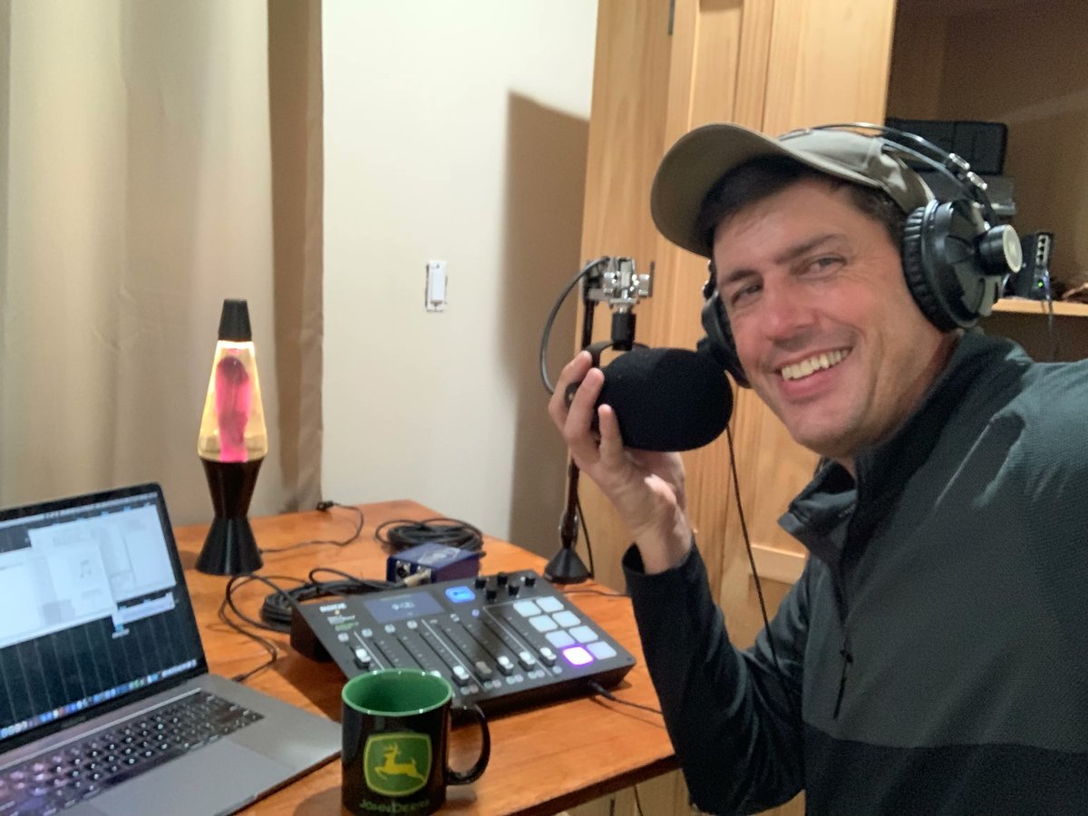 RethinkingStuff's tweet photo. My little Rethinking Scripture Podcast studio. Every week I spend some quality time in front of the lava lamp... with my John Deere mug. Thanks for listening. #RethinkingScripture https://t.co/7PVBw0mEjC