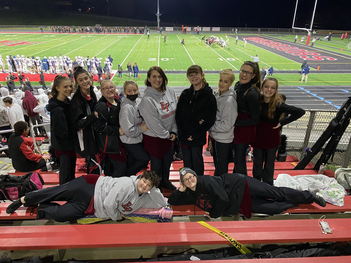 EF_BandBoosters's tweet photo. And another great football Friday at Warrior Stadium!! #efhs #elizabethforward @EFWarriorMusic @EfhsDrumline https://t.co/pMBfDDaEkc
