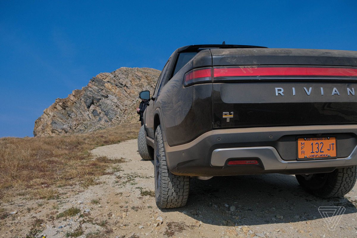 Vergecast: How EV startup Rivian achieved a record-breaking IPO trib.al/vcpqCEK