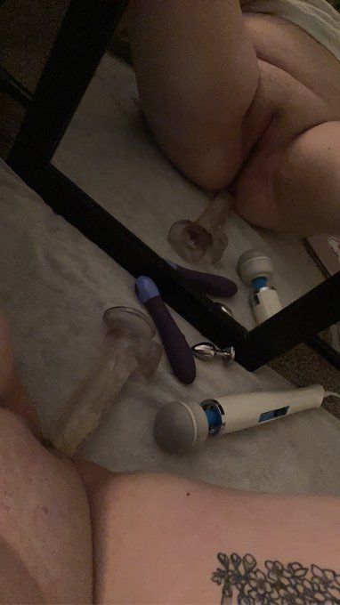 aftermath of a bangin (😏) hub video up soon https://t.co/NYBPu442Lz