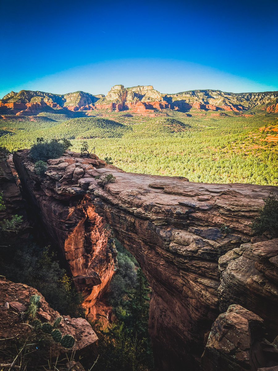 ZackMorrison18's tweet image. Hiked to #DevilsBridge today.