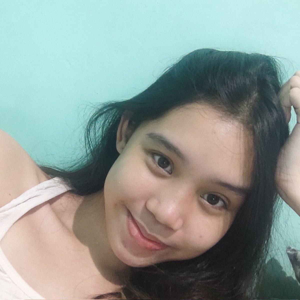 iqstephaniee's tweet photo. goodmorning hahahahahhahahahaah wala lang https://t.co/rnCIpVia9i