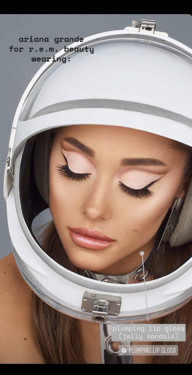 ____sweetener's tweet photo. r.e.m beauty via historias de ig https://t.co/ZNFDqHWdGG