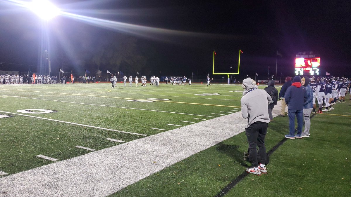 Macomb Preps (@macpreps) on Twitter photo Coin toss: <a href="/DakotaFootball/">Dakota Football</a> won the toss and deferred. <a href="/SHSTitansfball/">Sterling Heights Stevenson Titan Football</a> to recieve the opening kick. Cougars in the all whites. Titans rocking home blue with the white pants. Coin toss: <a href="/DakotaFootball/">Dakota Football</a> won the toss and deferred. <a href="/SHSTitansfball/">Sterling Heights Stevenson Titan Football</a> to recieve the opening kick. Cougars in the all whites. Titans rocking home blue with the white pants.