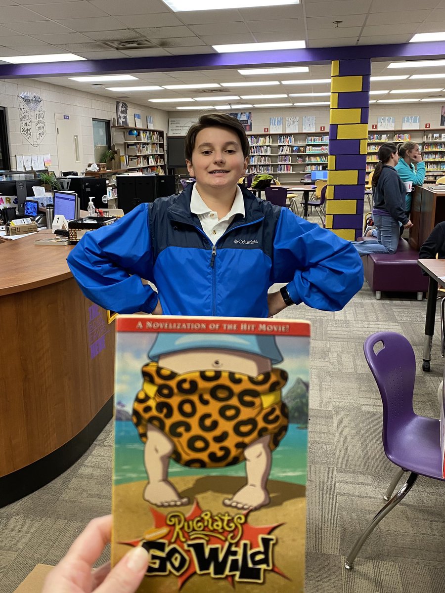 Happy #bookfacefriday!