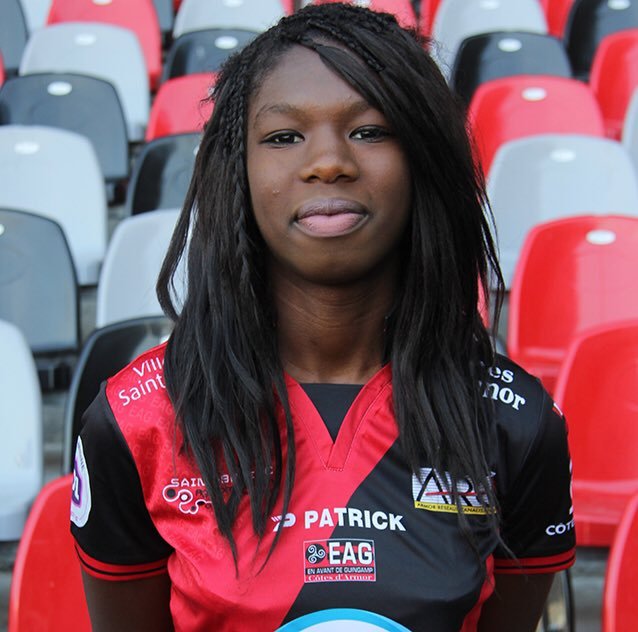SaddickAdams's tweet photo. AMINATA DIALLO.

Offered to drive teammates home. Attack occurred. Tried to help but was restrained. Arrested and accused of masterminding. Obviously by same teammate she was helping.

Sentenced by public. Released &amp; declared innocent.

How can she contain this image destruction https://t.co/pyjbXsO4VB