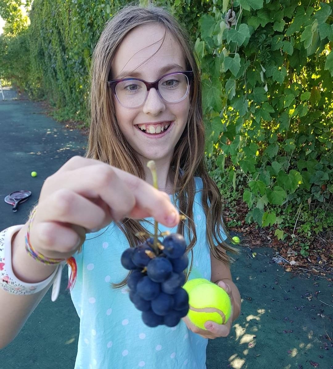 SkyeJackson1's tweet photo. Hey @billieeilish ... my 12 year old niece is your #1 fan and would love more than anything to see you live. Sadly though your show in Toronto is sold out and I'm trying everything I can to make this happen for her.. hoping for a miracle! 
#BillieEilish #dreamcometrue https://t.co/NUglHZYc27