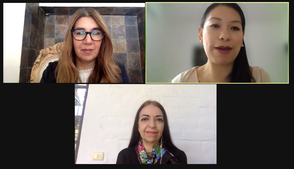 hersafeplace's tweet photo. ¿Te perdiste nuestro #webinar sobre #InteligenciaArtificial e #IgualdadDeGénero?
Queremos contarte sobre las participaciones de nuestras excelentes ponentes: @elenaestavillo, CEO de @CentroiOrg, @aguedagon y @PaolaBortoluz, cofundadoras de #HerSafePlace.
Abrimos hilo 🧵👇🏽 https://t.co/k4x3IYtnSi