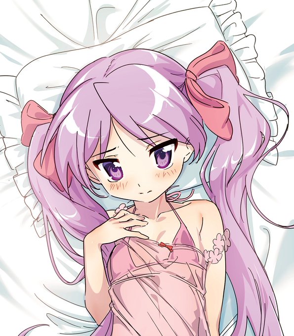 かがみん抱き枕カバーイラストのラフと着彩です✨
(1枚目ラフ、2枚目着彩)
⠀
#らきすた #柊かがみ
⠀
作画 いちみれんげ(@ichimirenge)さん 