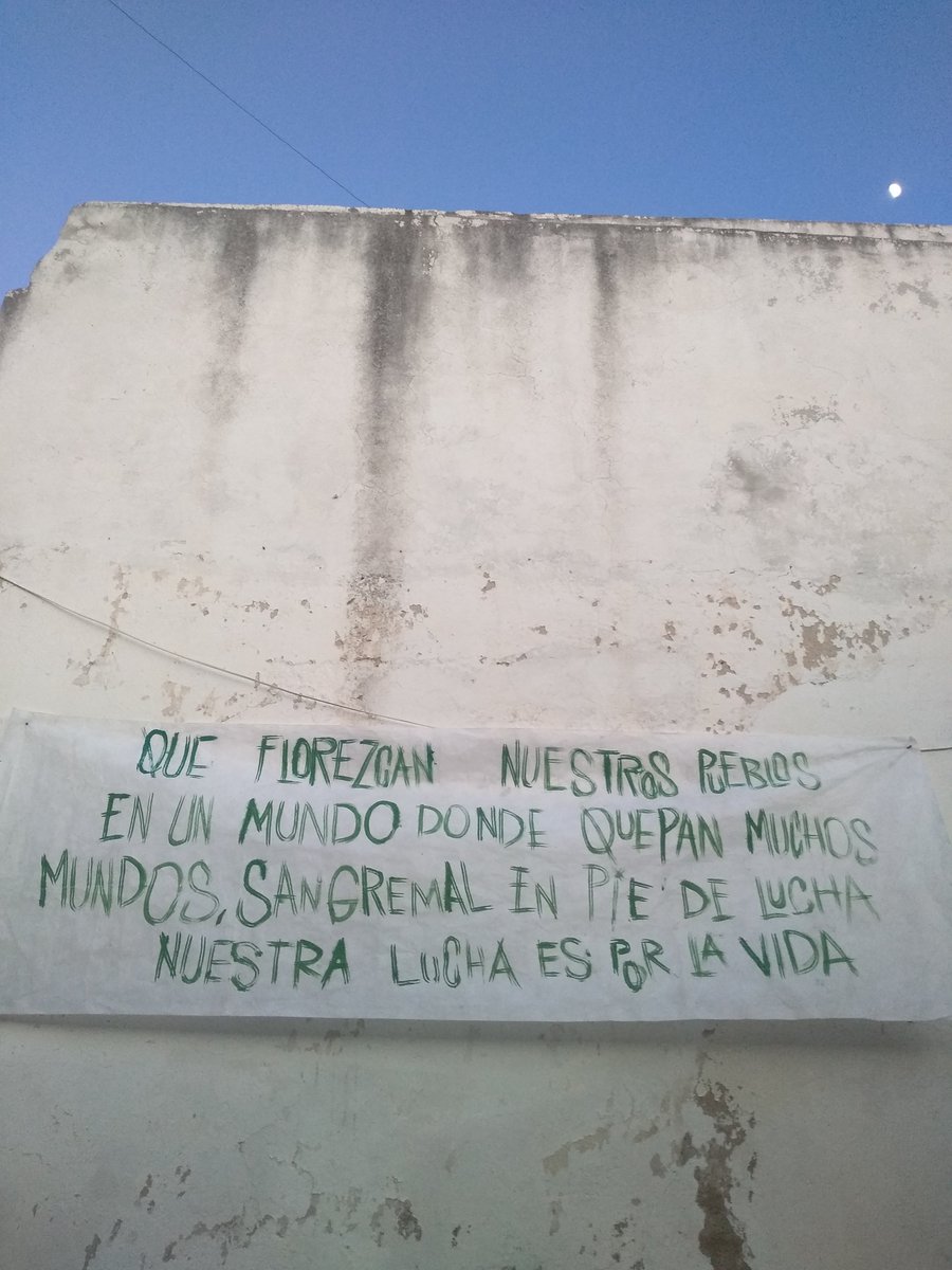 SandiasesinaU's tweet photo. #arteinterbarrios #boarddripper #sanpancho https://t.co/wID5ILjwZd