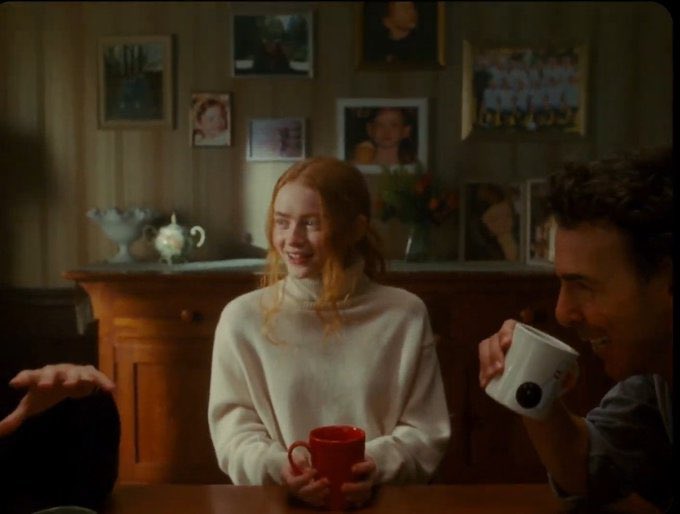 sadiethink's tweet photo. sadie sink in all too well short film (2021). https://t.co/n4vKjGJ9O0
