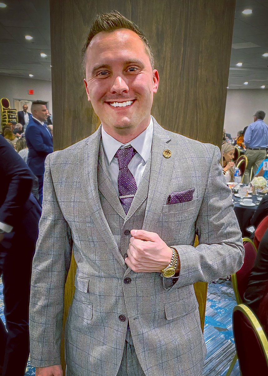 Looking for a new suit? Try Suit Connection Tulsa! It’s the only place I shop when it comes to suits! 20% off everything starting Nov. 21st! Suit Connection is the official clothing store for The Young Businessmen of Tulsa (YBT)! They are located at 6011 S Sheridan Rd, Tulsa, OK