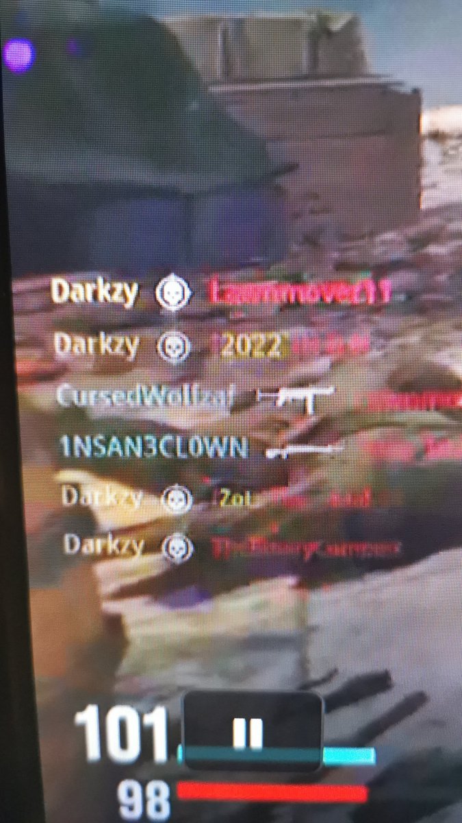 _Darkzy_'s tweet photo. This game hates me https://t.co/E0An0wy3tp