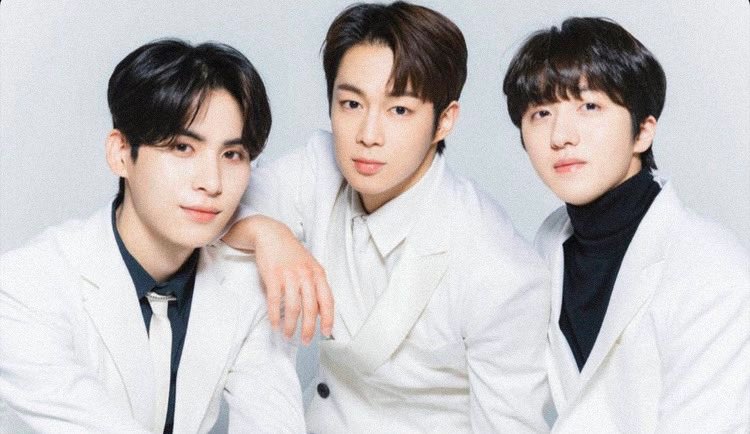 #SF9 #DAWON #TAEYANG #CHANI <a href="/SF9official/">SF9official</a>