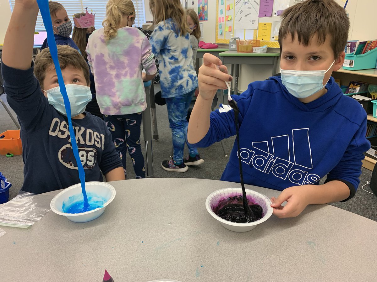 MsLeva__'s tweet photo. My @wondercarewcsd kiddos earned their party and we voted on slime! #joyfullyengaged https://t.co/MXtAyMiONB