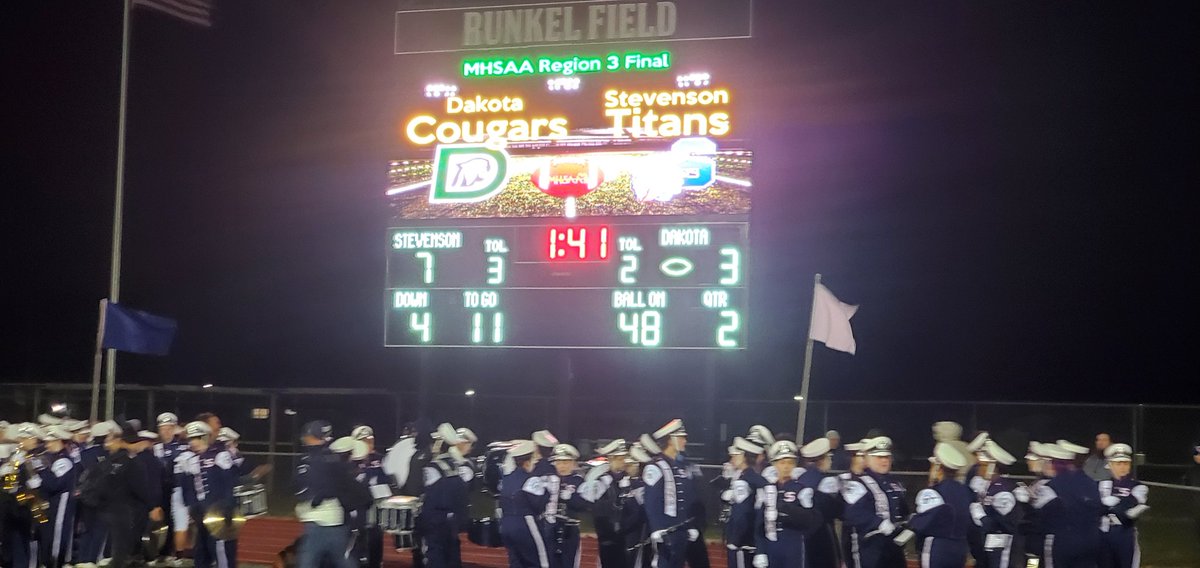 Macomb Preps (@macpreps) on Twitter photo Titan defense forces quick 3 and out. 1st and 10 <a href="/SHSTitansfball/">Sterling Heights Stevenson Titan Football</a> at mid field.
1:41 left in the half. Stevenson with 3 time outs left. Titan defense forces quick 3 and out. 1st and 10 <a href="/SHSTitansfball/">Sterling Heights Stevenson Titan Football</a> at mid field.
1:41 left in the half. Stevenson with 3 time outs left.