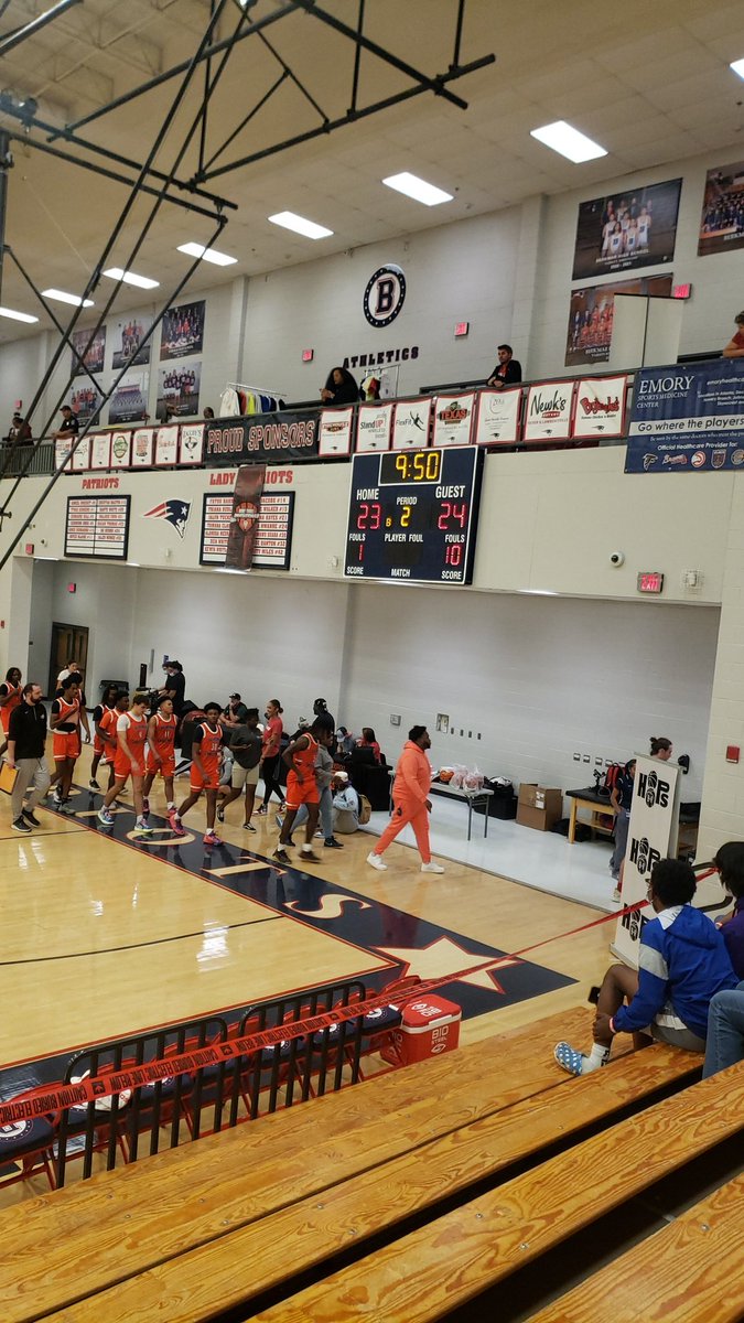 BigtymeHoops's tweet photo. Close game at the half Lake Norman  Christian VS. @tennprepacademy  

Player of the half #32 Jaden Webb with 10 1st half points @DTacademy_ https://t.co/EsfRgc3U9A