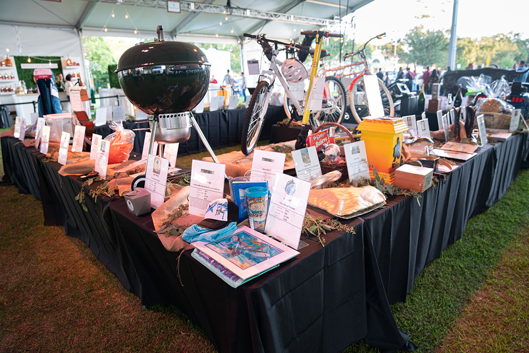 Cows 'n Cabs tweet media