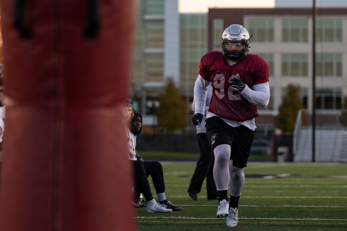 UIndyFB's tweet photo. Thank you Senior @AJPatches for your hard work and dedication to @UIndyFB #WorkWins https://t.co/G5KT6CaEx0