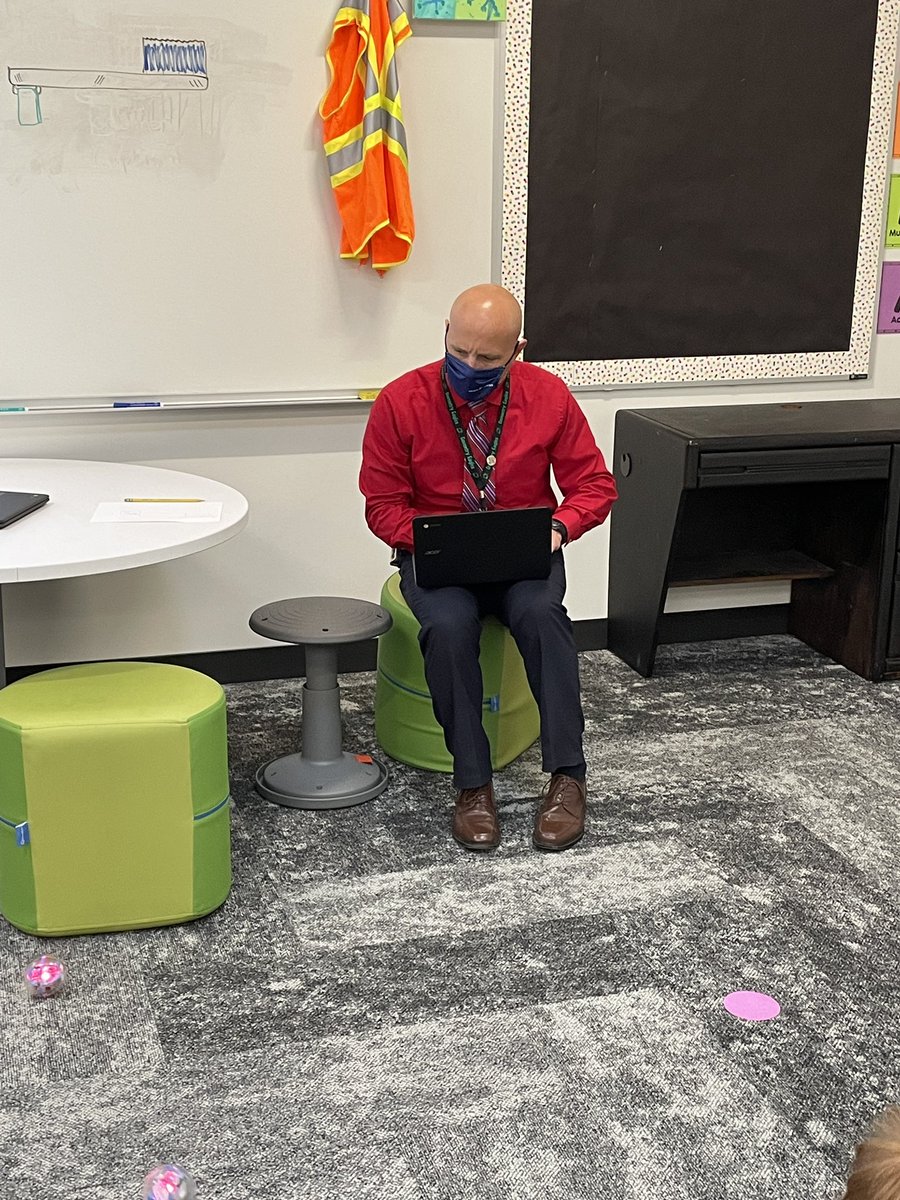 SanchezEC1's tweet photo. @grubbsmsg and @professorbooks had fun learning to drive our Spheros. @CoventryD47 @SpheroEdu https://t.co/qxN6s5nwpP