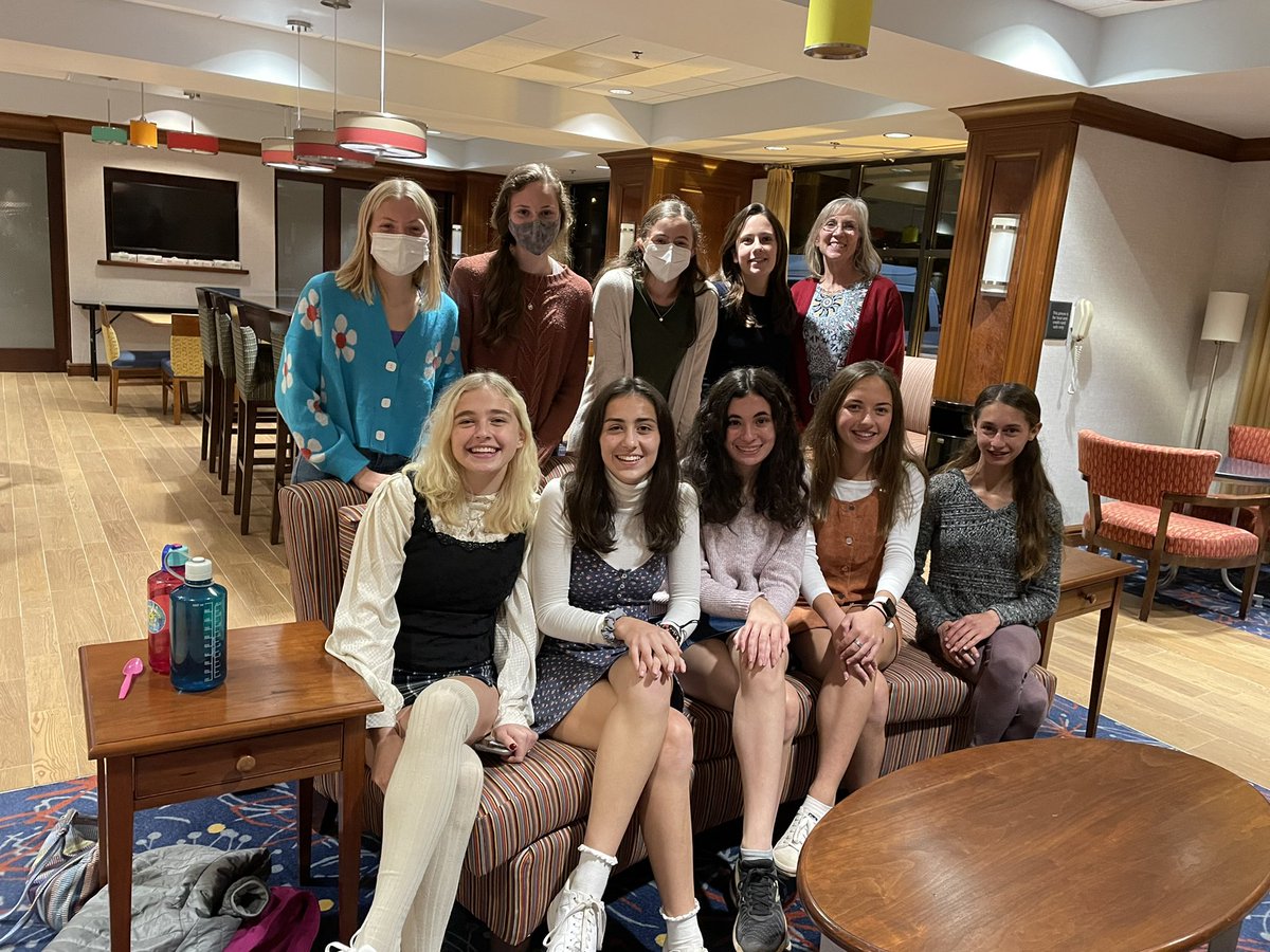 Dress for the win!! <a href="/AHSPatriotPride/">Patriot Pride</a> <a href="/AlbemarleXCTF/">AlbemarleXCTF</a> @milestatdotcom #milestat