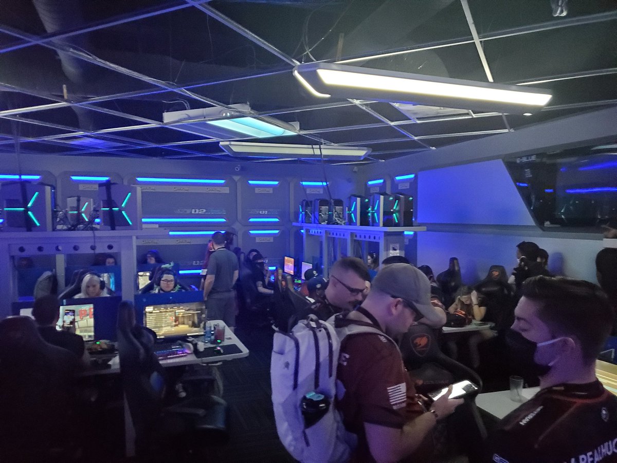 GWeSports's tweet photo. Time to roll
$5000 Gameworks Lootfest Warzone Invitational

Check it out live very soon on
https://t.co/caviU09bB5 

@GWeSports 
@Gameworks 
@StreamerLootCo1 https://t.co/Q4gp87ivIs