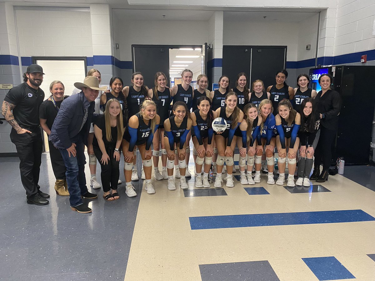 WCMSports's tweet photo. Lady Eagles will play the winner of Argyle/Dumas in the 4A Region I final 11 a.m. Saturday at Weatherford High School. 

PRCA World Champion and Decatur’s own Trevor Brazile stopped by to congratulate the Lady Eagles. https://t.co/UQIgxyixie