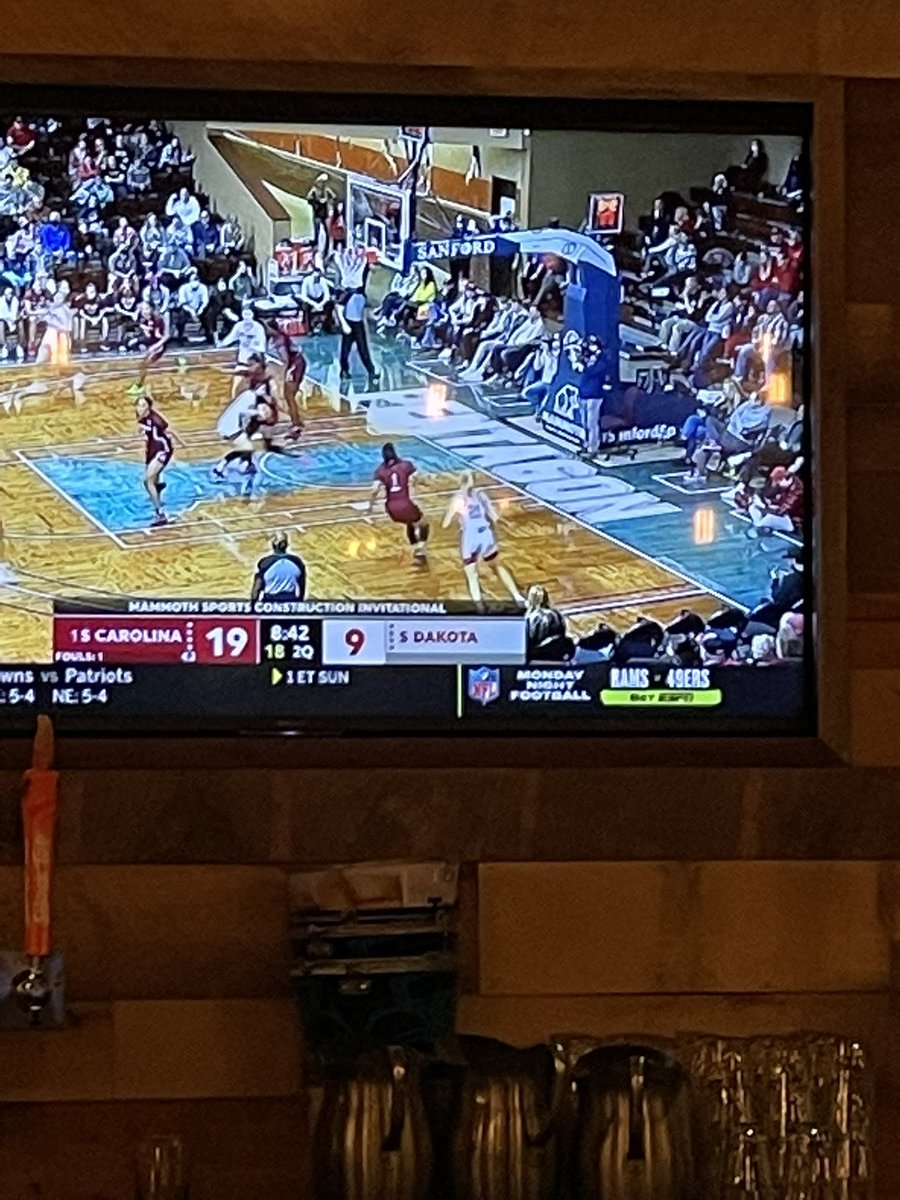 bree_bartlett's tweet photo. In KC for ⚽️and 🏀Getting a bite to eat &amp; see @larkins_grace and @SDCoyotesWBB on tv @ dinner!! #Ramily #Yotes #SepPride https://t.co/PK5VbJaX70