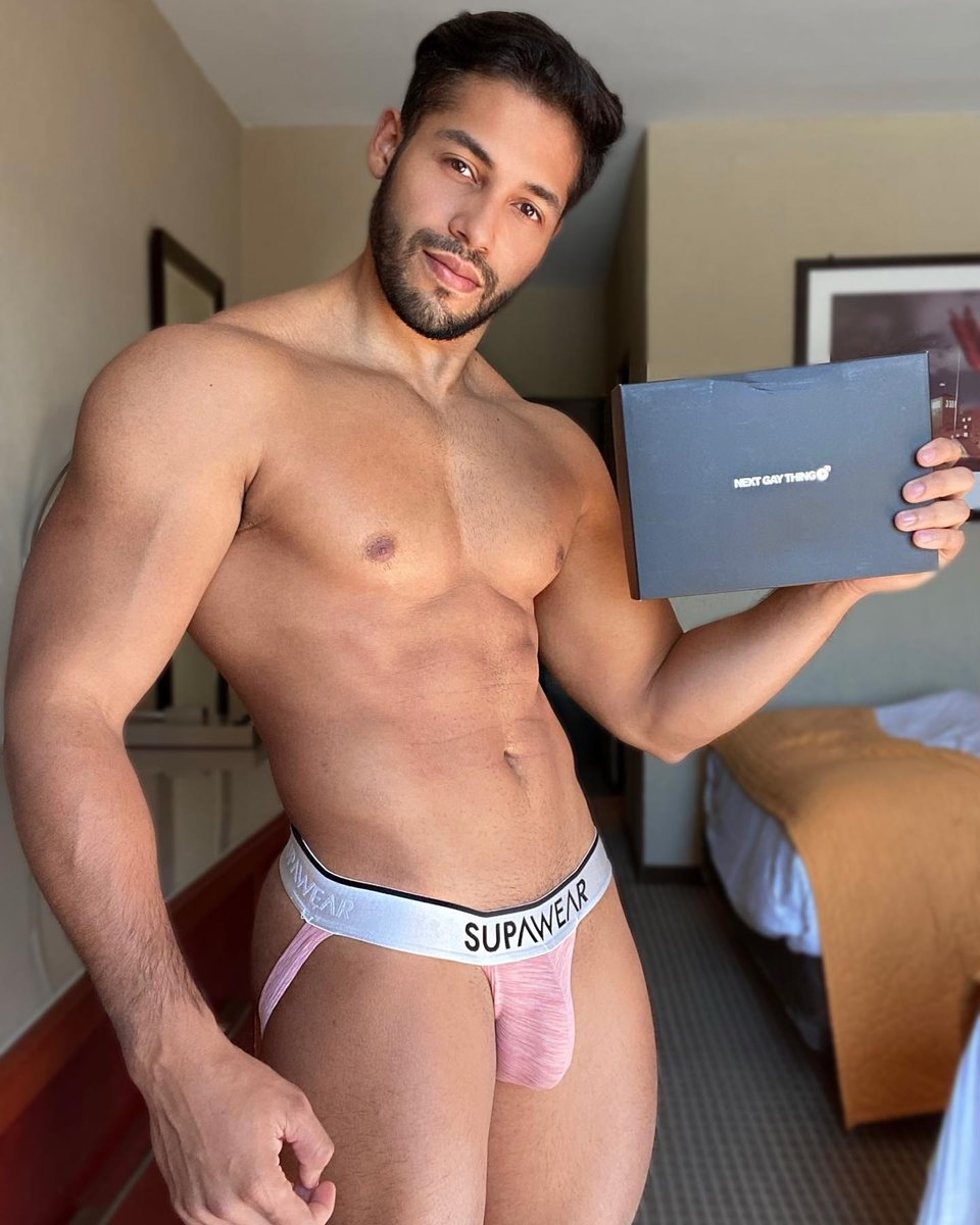 SUPAWEAR's tweet photo. 🦸 Unleash your inner Hero 

✈️Free Shipping for orders over $100AUD⁠
⁠
🛒 https://t.co/ZTu3E9ciMB
⁠
📷 @joseale_g2 @nextgaything
⁠
#Supawear #mensunderwear ⁠#comfyundies #pouchunderwear #briefs https://t.co/CD8aO2D5l4