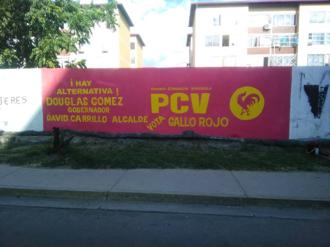 PCV_Venezuela's tweet photo. 📸 ¡Hablan las paredes! Douglas Gómez a la Gobernación de #Aragua y David Carrillo a la Alcaldía de Mario Briceño Iragorry 
#HayAlternativa https://t.co/XFryRsDwY4