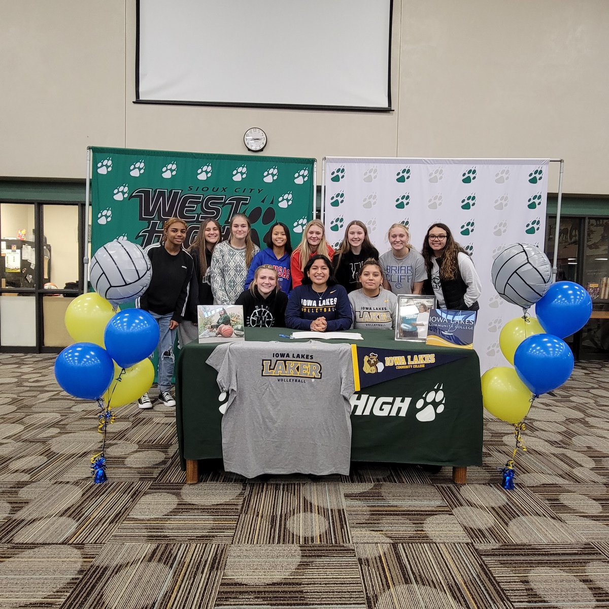WHS_GB's tweet photo. Congrats to Kylah for signing to play Volleyball at Iowa Lakes Community College. 👏👏💚 @KylahC2 https://t.co/1whDGjFaDd