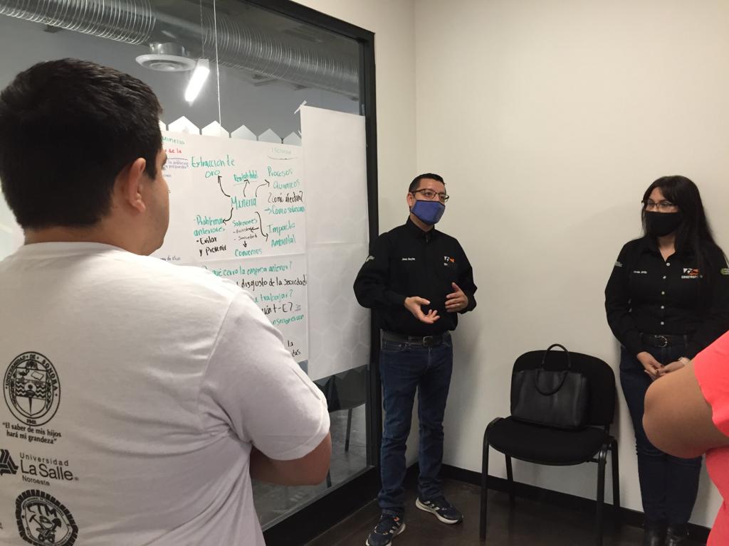 ClusterDeSonora's tweet photo. Agradecemos el apoyo de las empresas patrocinadoras del #HackatónMinero2021 por la mentoría brindada a los equipos participantes.
#Construplan #Sapuchi #Pronet #Metallorum-Autlán #GrupoMéxico #ALS2.0 #MagnaGold https://t.co/3YhZJE9DFA