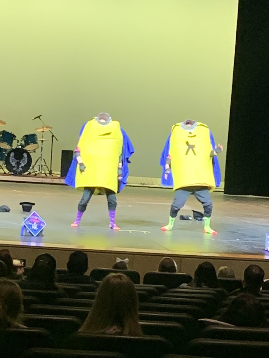 LakesStuCo's tweet photo. Double Trouble ~ didn’t disappoint!  The Buday twins. https://t.co/jCgkgpFloJ