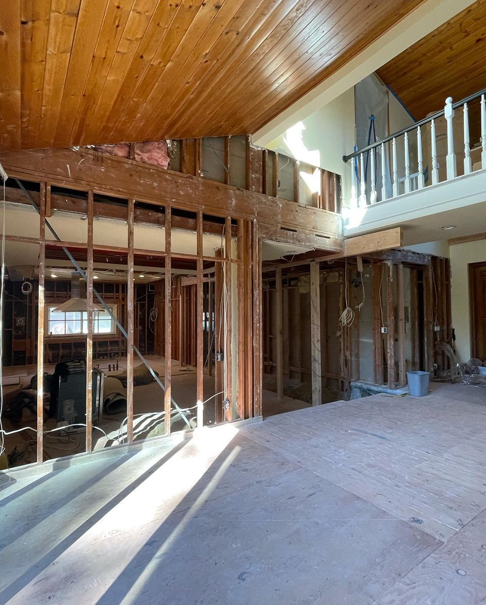 PortalMingNaBR's tweet photo. Atrasamos dois meses com a fase 4 da nossa remodelação. É frustrante, mas geralmente faz parte da reforma de uma casa. Basta focar na linha de chegada e chegar lá! Vai ser feito #wenever sempre que for necessário!" https://t.co/dJEiXqiQVc
