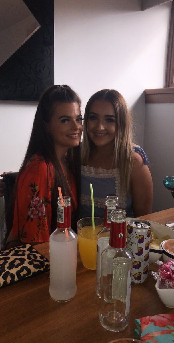 Happy 21st birthday💗 hope u had the best day and enjoy the celebrations🥳love me and mason🤍xx we need new pics🤣  <a href="/emmathoirsx/">emma t</a>