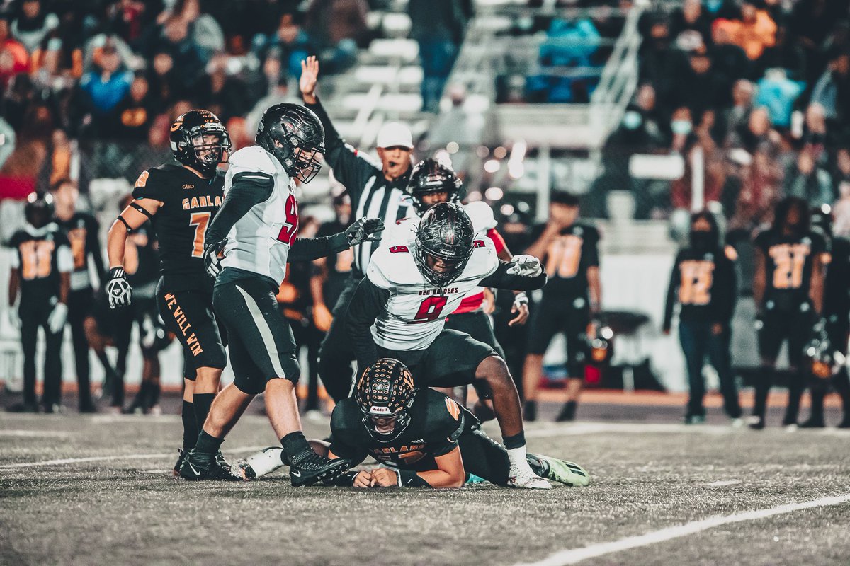 Justin Wells (@justinwells2424) on Twitter photo UPSET!!!!!!! FINAL — 6A-D2
Tyler Legacy 41
Garland 40
Legacy gets Cedar Hill/Bryan winner. #bEASTtexas #txhsfb <a href="/InsideTexas/">Inside Texas</a> <a href="/dctf/">Dave Campbell's — TexasFootball.com</a> (h/t <a href="/MAlfaroPhoto/">Michel Alfaro</a>) <a href="/CoachJoeWillis/">Joe Willis</a> UPSET!!!!!!! FINAL — 6A-D2
Tyler Legacy 41
Garland 40
Legacy gets Cedar Hill/Bryan winner. #bEASTtexas #txhsfb <a href="/InsideTexas/">Inside Texas</a> <a href="/dctf/">Dave Campbell's — TexasFootball.com</a> (h/t <a href="/MAlfaroPhoto/">Michel Alfaro</a>) <a href="/CoachJoeWillis/">Joe Willis</a>