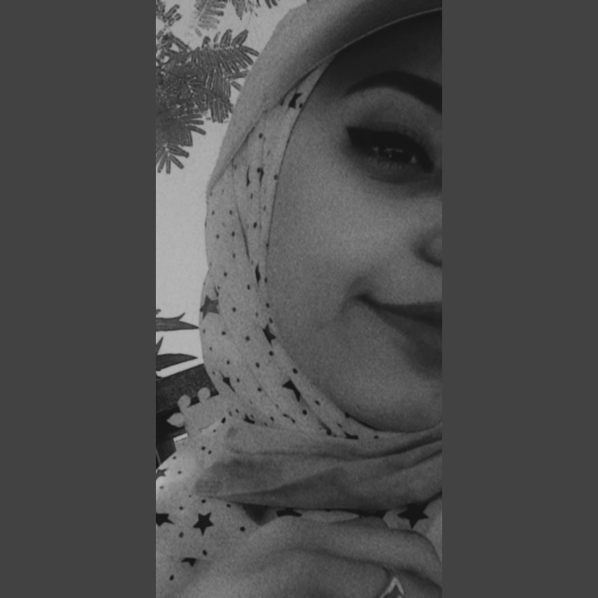 SiaAyman's tweet photo. #NewProfilePic https://t.co/h8LsYsBi9b