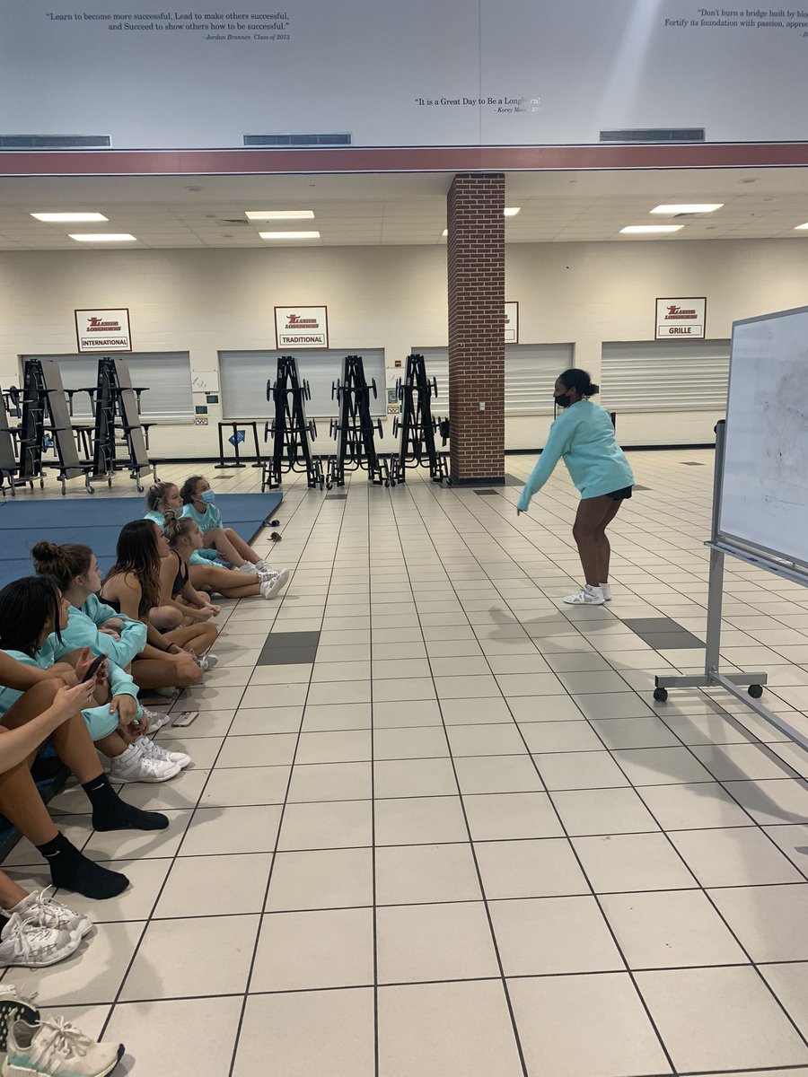LHSSpiritCheer's tweet photo. Regions Week practice with some fun, games, & yummy dinner! #BuildTheFamily #RegionsWeek @LanierADNews https://t.co/pMQJtxcw4w