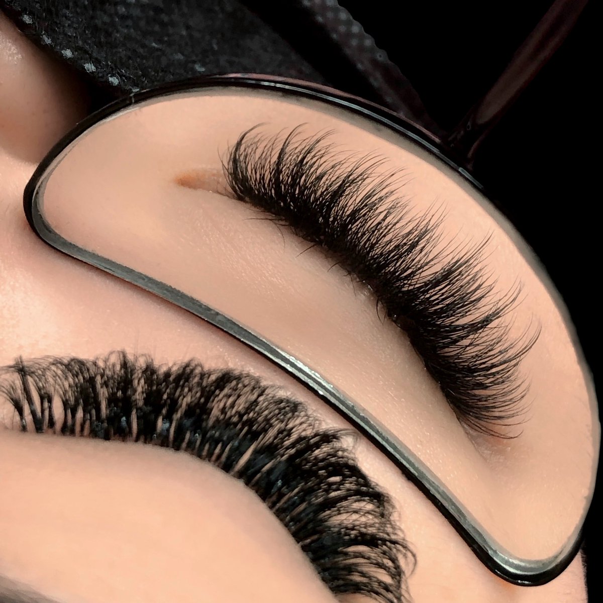 _dcdvt's tweet photo. Hi friends! Idk why I never thought to do this but I want to share some of my lash work on here~ follow me on ig: _beaudee   #lashes https://t.co/7Vcb5KVNDw