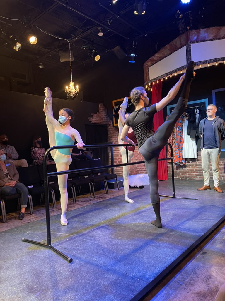 SCF_VPBrittany's tweet photo. @GSCC Leadership #Classof2022 Culture and Arts day! @urbanitetheatre @WBTTsrq  @SarasotaBallet @FSTSarasota @CircusArtsSRQ It was an amazing day! Thank you all! #arts #culture #theater https://t.co/FpdiDeD5Jh